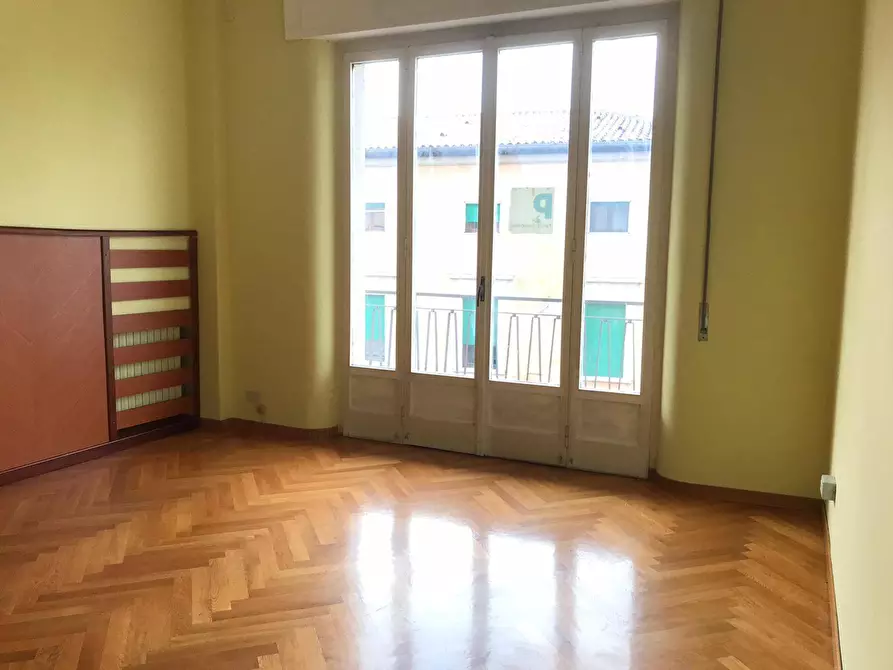 Immagine 16 di Ufficio in affitto  in Piazza Orsini a Benevento