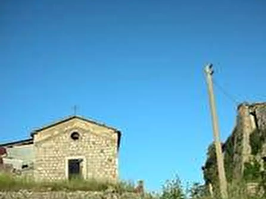 Immagine 2 di Palazzo in vendita  in contrada terra loggia a Baselice