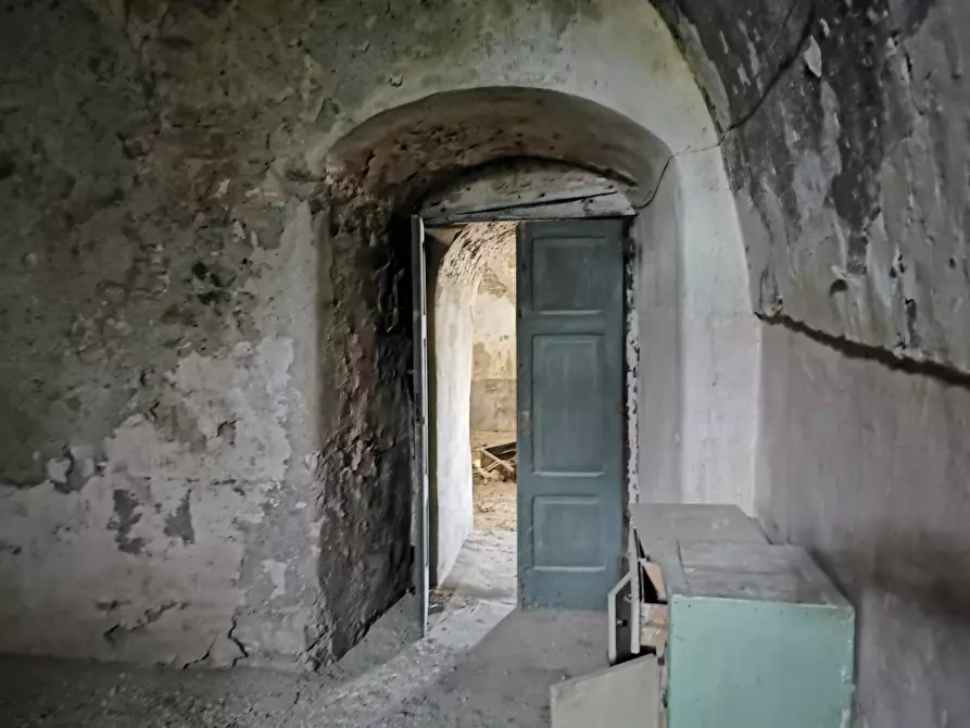 Immagine 20 di Palazzo in vendita  in contrada terra loggia a Baselice