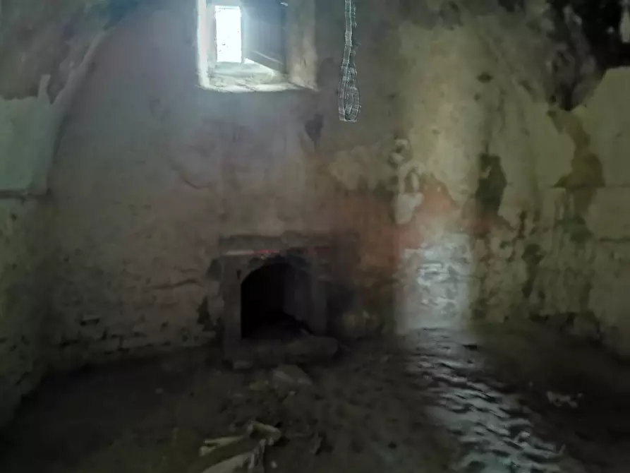 Immagine 21 di Palazzo in vendita  in contrada terra loggia a Baselice