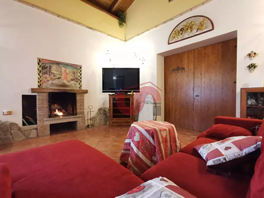 Immagine 14 di Casa indipendente in vendita  in Via Cesine snc a Calvi