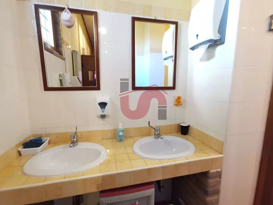 Immagine 30 di Casa indipendente in vendita  in Via Cesine snc a Calvi