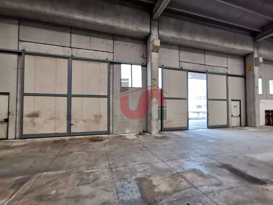 Immagine 14 di Capannone industriale in vendita  in Ponte Delle Tavole a Benevento