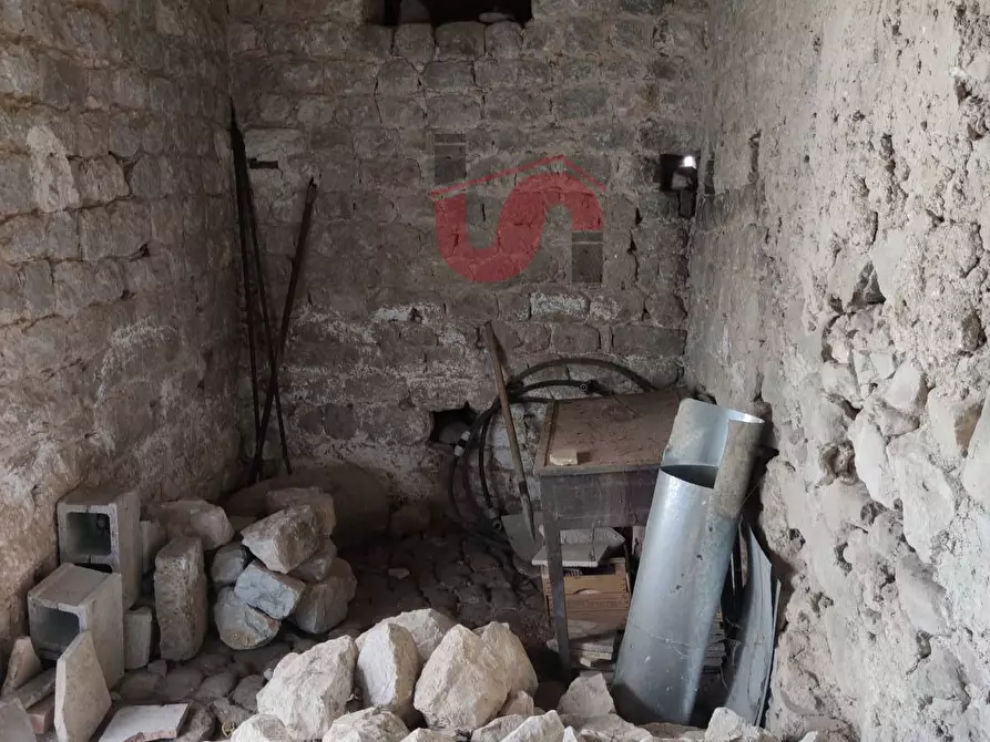 Immagine 13 di Casa semindipendente in vendita  in Via Iadonisi snc a Vitulano