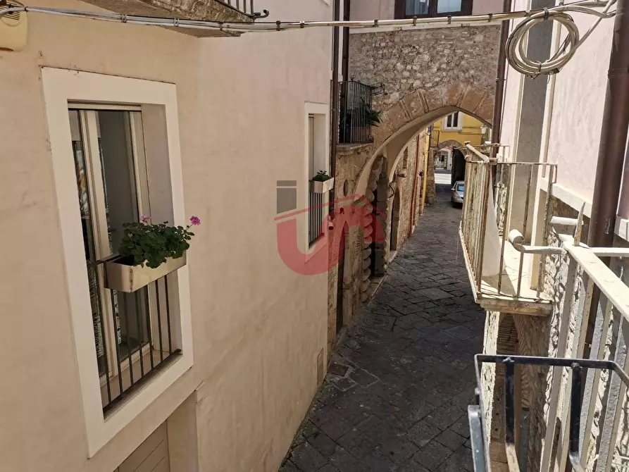 Immagine 23 di Palazzo in vendita  in Via Erik Mutarelli a Benevento