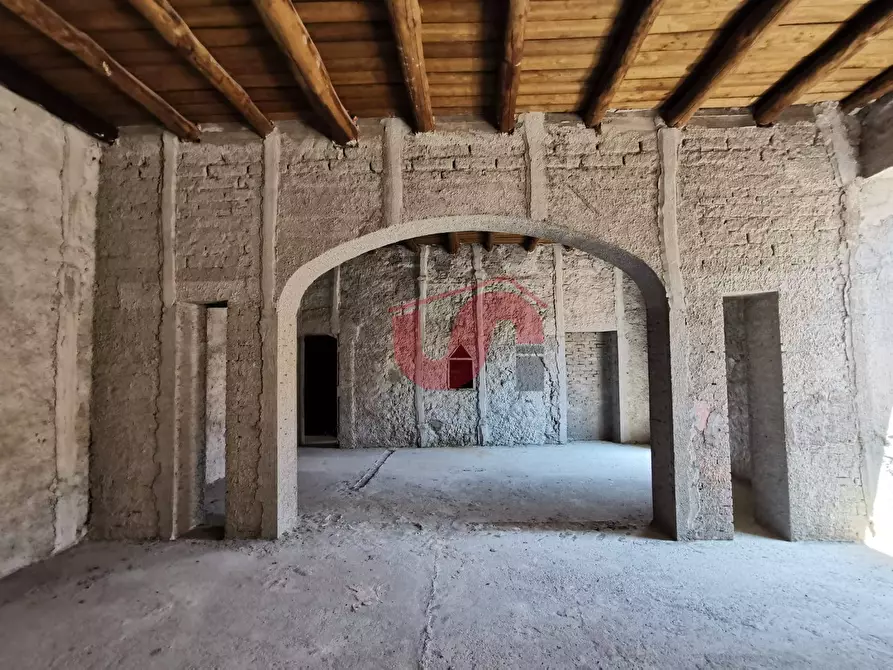 Immagine 2 di Palazzo in vendita  in Via Erik Mutarelli a Benevento