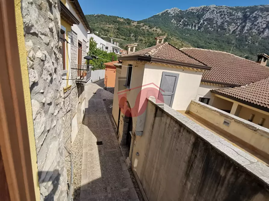 Immagine 20 di Casa semindipendente in vendita  in Via Mattaleoni 28 a Vitulano