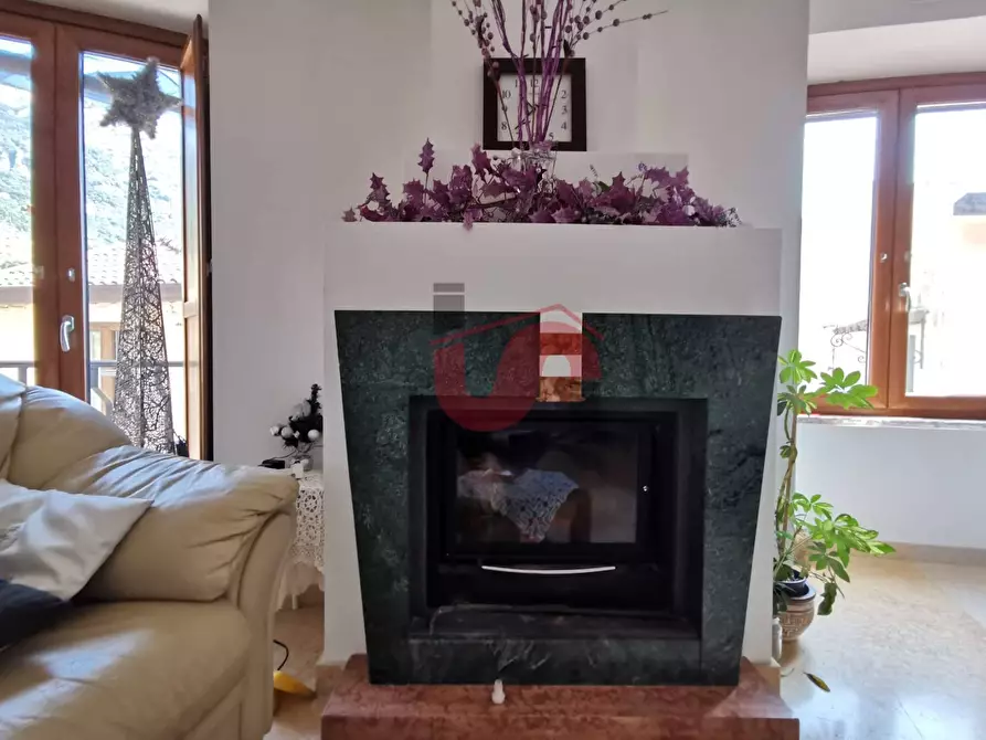 Immagine 7 di Casa semindipendente in vendita  in Via Mattaleoni 28 a Vitulano