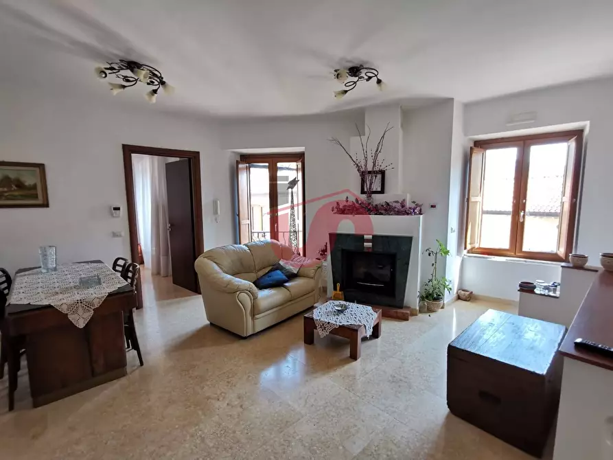 Immagine 1 di Casa semindipendente in vendita  in Via Mattaleoni 28 a Vitulano