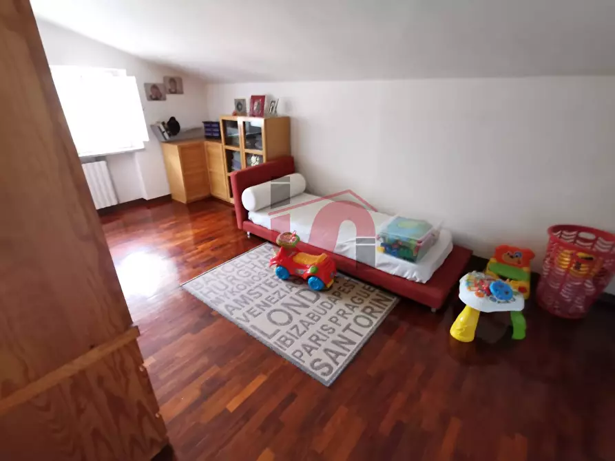 Immagine 53 di Villa in vendita  in Via Bachelet a Benevento