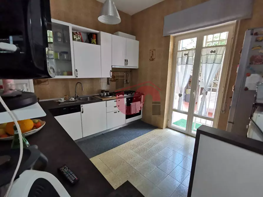 Immagine 38 di Villa in vendita  in Via Bachelet a Benevento