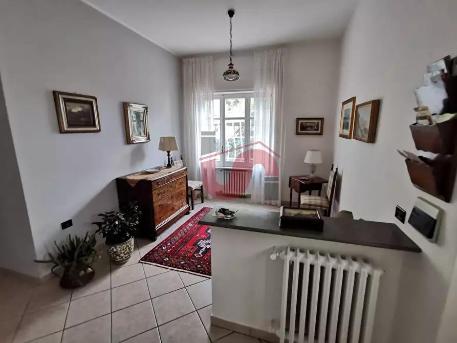 Immagine 26 di Villa in vendita  in Via Bachelet a Benevento