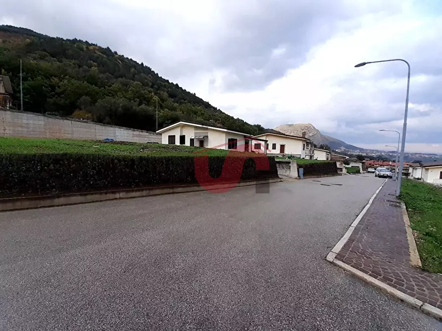 Immagine 3 di Terreno residenziale in vendita  in Via Madonnina Del Grappe a Apollosa