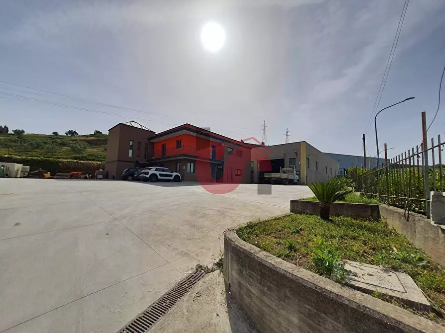 Immagine 12 di Capannone industriale in vendita  in Contrada Ponte Valentino a Benevento