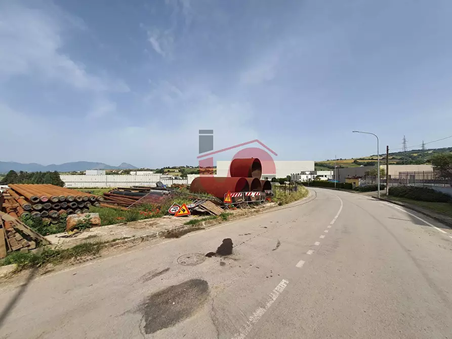 Immagine 15 di Capannone industriale in vendita  in Contrada Ponte Valentino a Benevento