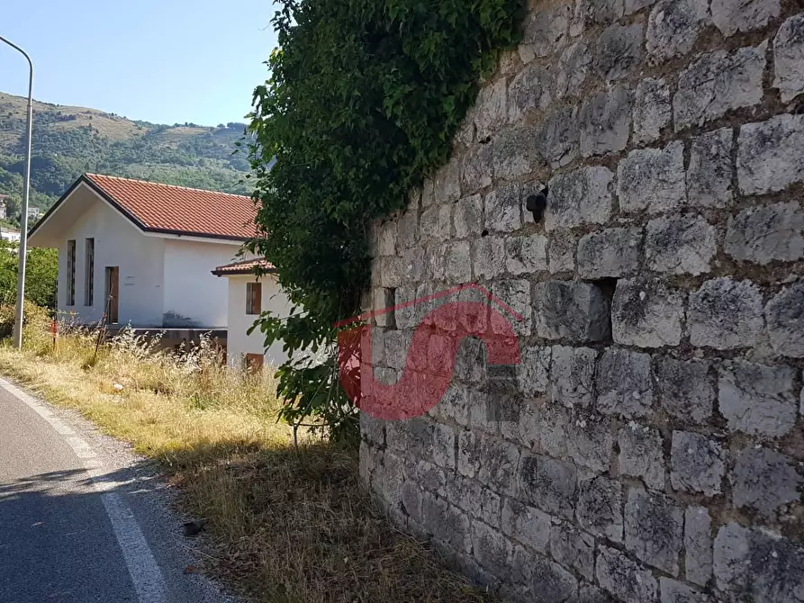 Immagine 7 di Rustico / casale in vendita  in Carpineto a Vitulano