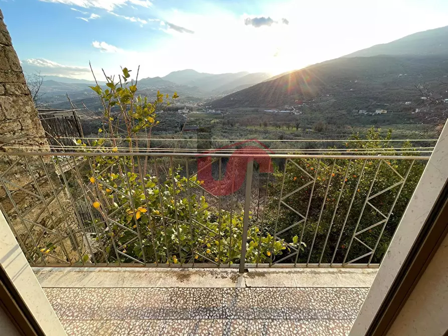 Immagine 2 di Casa semindipendente in vendita  in Via Umberto I° a Foglianise