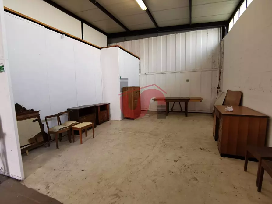 Immagine 10 di Capannone industriale in vendita  in Contrada Caramelle Vecchie snc a Benevento