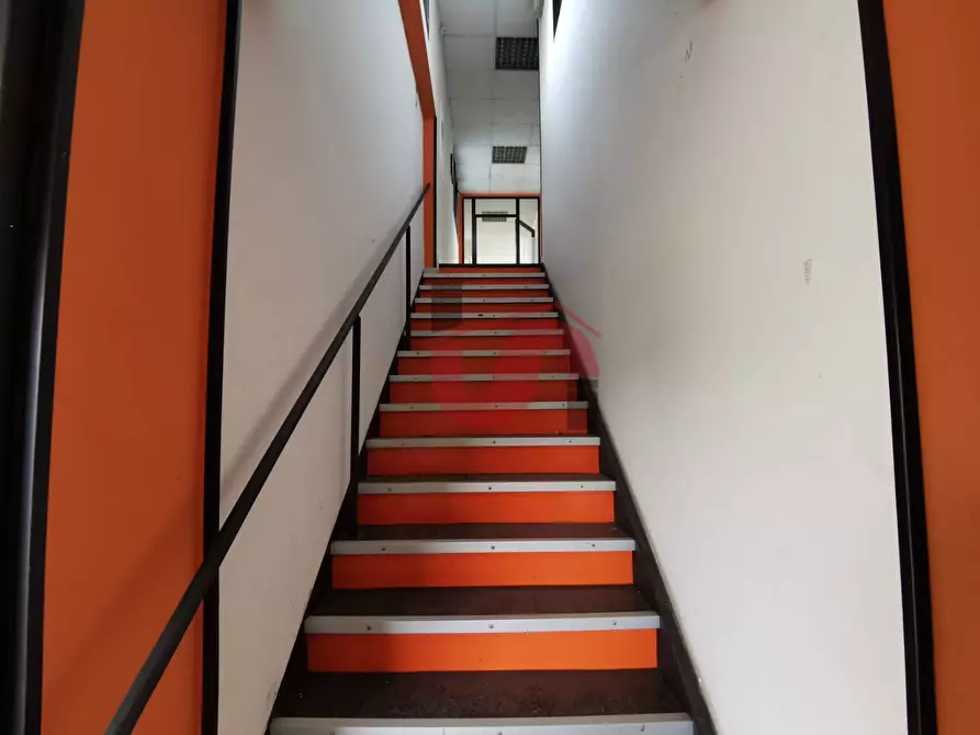 Immagine 15 di Capannone industriale in vendita  in Contrada Caramelle Vecchie snc a Benevento