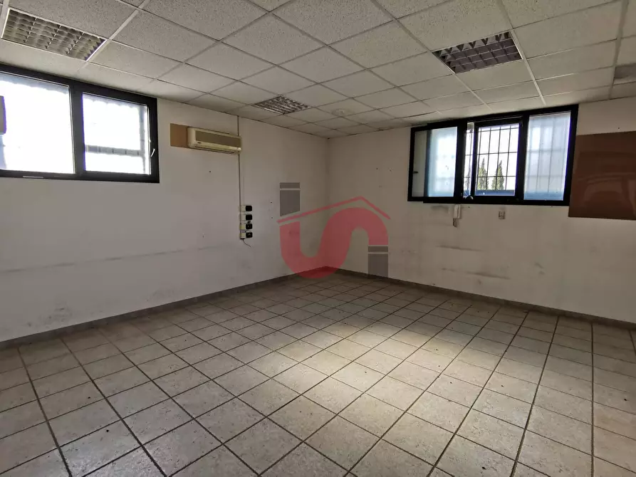 Immagine 22 di Capannone industriale in vendita  in Contrada Caramelle Vecchie snc a Benevento