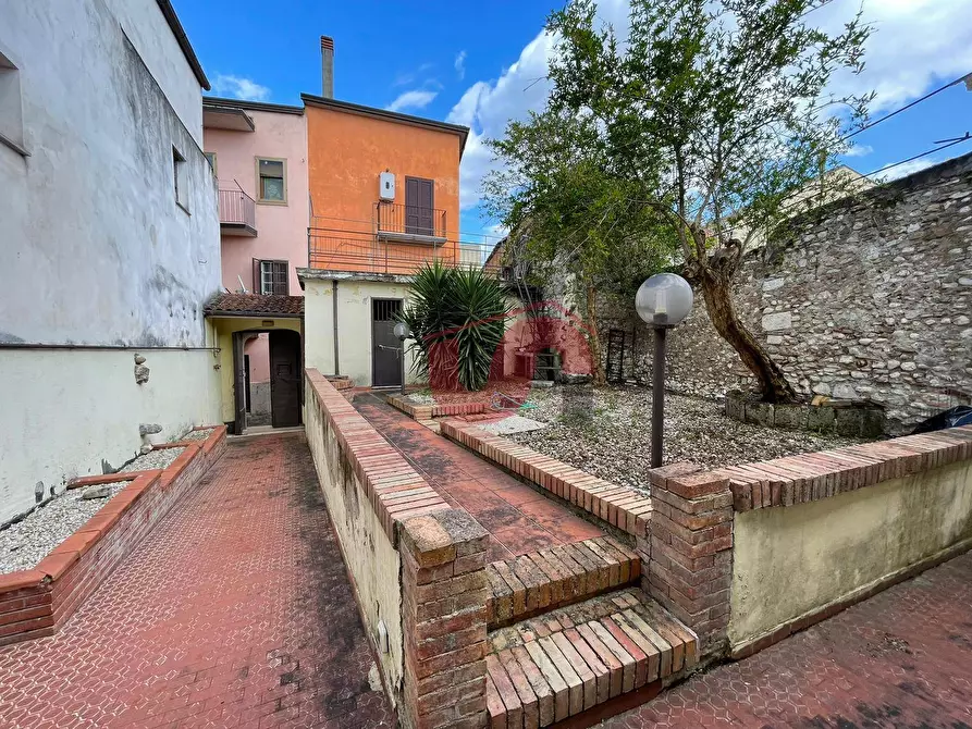 Immagine 16 di Casa semindipendente in vendita  in Via Arechi a Benevento