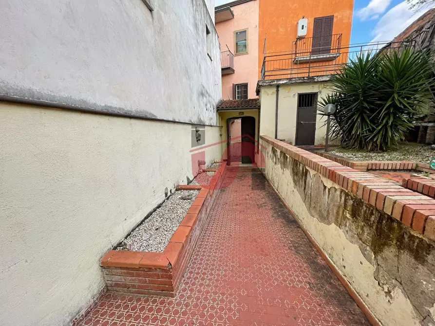 Immagine 35 di Casa semindipendente in vendita  in Via Arechi a Benevento