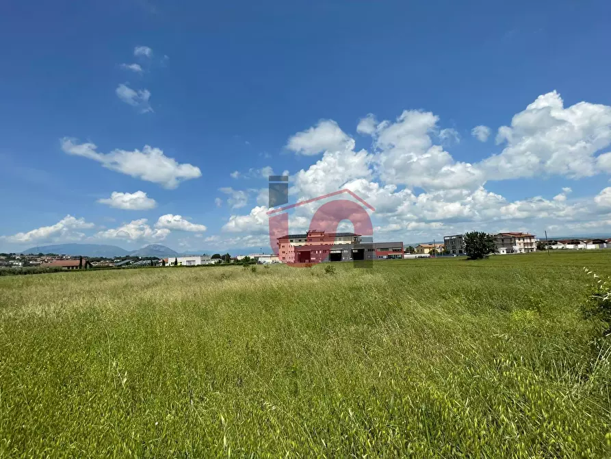 Immagine 5 di Locale commerciale in vendita  in Contrada Pianocappelle a Benevento