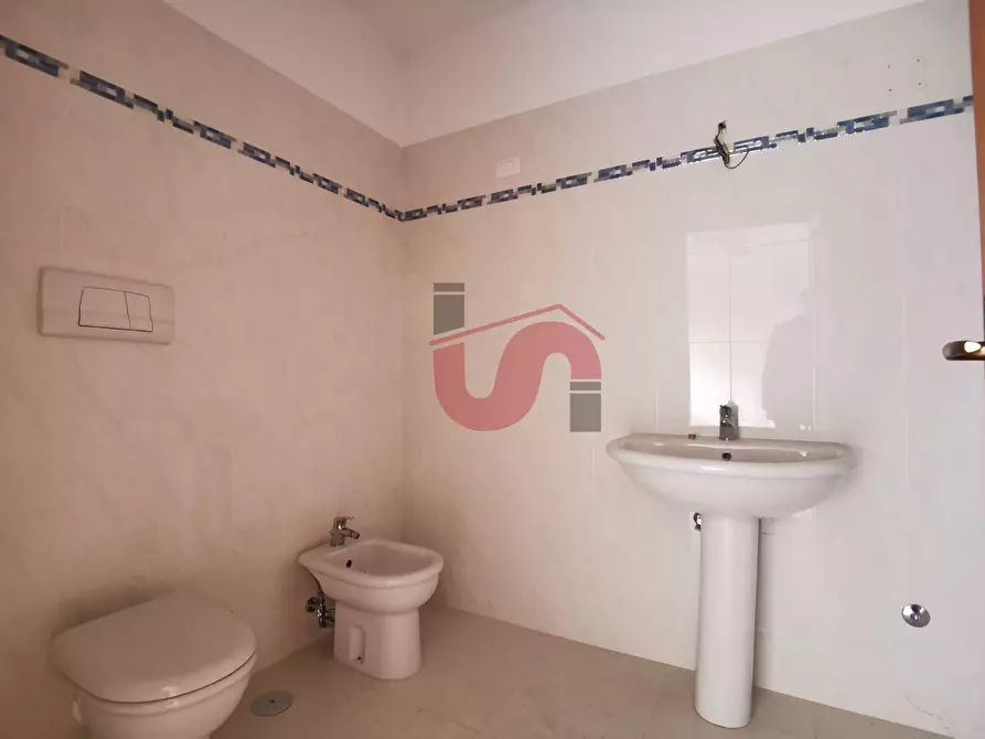 Immagine 8 di Ufficio in vendita  in Via Dei Longobardi 11 a Benevento