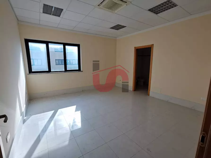 Immagine 5 di Ufficio in vendita  in Via Dei Longobardi 11 a Benevento