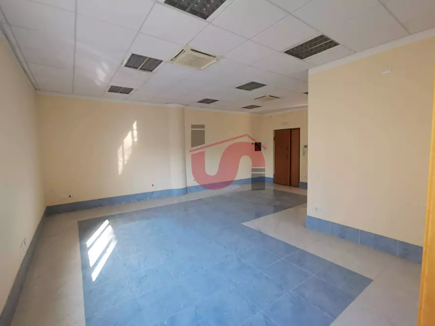 Immagine 13 di Ufficio in vendita  in Via Dei Longobardi 11 a Benevento