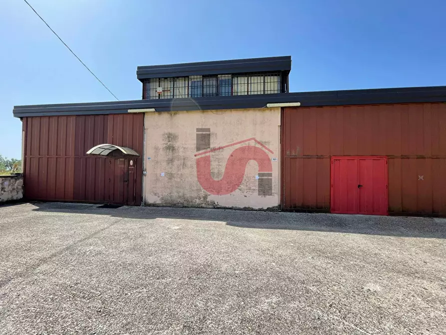 Immagine 8 di Capannone industriale in vendita  in Contrada Caramelle Vecchie snc a Benevento