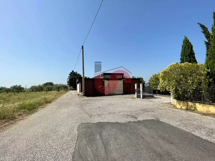 Immagine 3 di Capannone industriale in vendita  in Contrada Caramelle Vecchie snc a Benevento