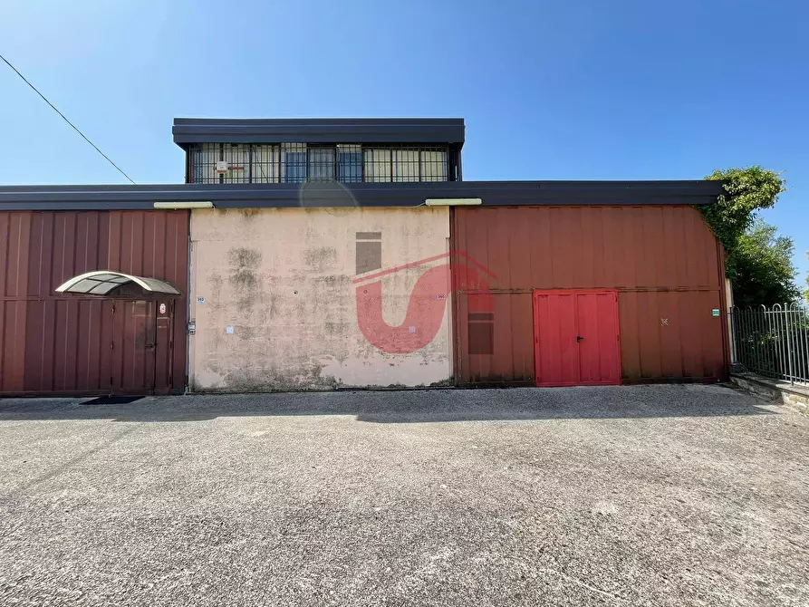 Immagine 5 di Capannone industriale in vendita  in Contrada Caramelle Vecchie snc a Benevento