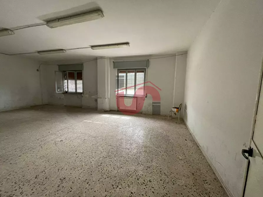 Immagine 18 di Ufficio in vendita  in Viale San Lorenzo (accanto alla Basilica della Madonna delle Grazie) a Benevento