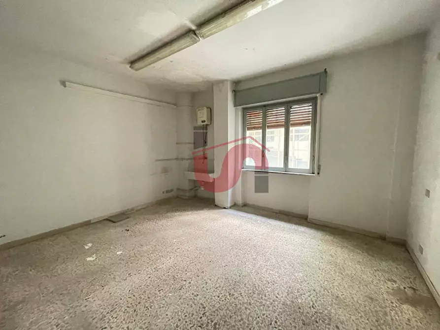 Immagine 21 di Ufficio in vendita  in Viale San Lorenzo (accanto alla Basilica della Madonna delle Grazie) a Benevento