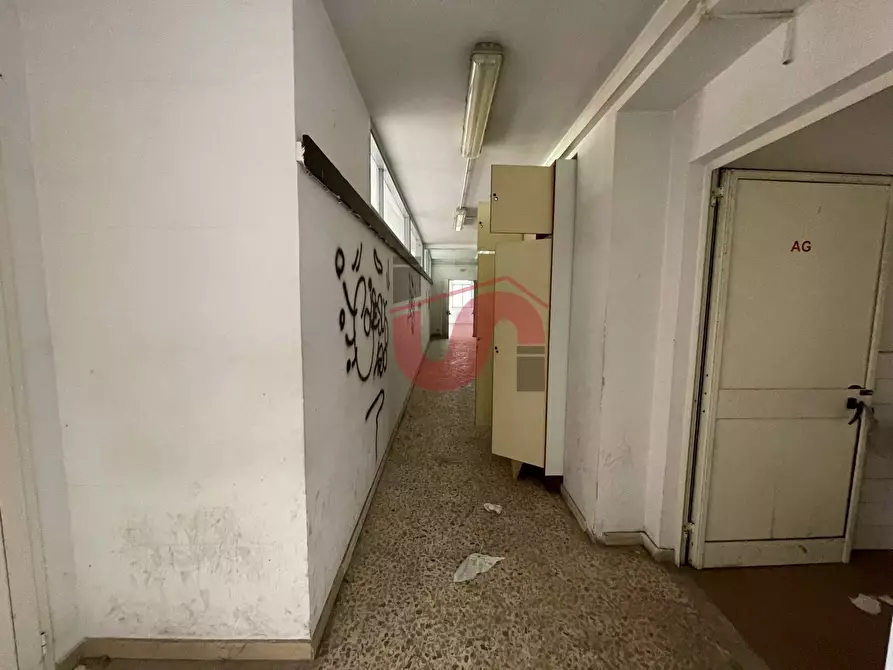 Immagine 28 di Ufficio in vendita  in Viale San Lorenzo (accanto alla Basilica della Madonna delle Grazie) a Benevento