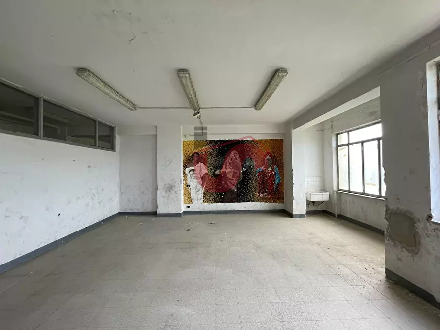 Immagine 37 di Ufficio in vendita  in Viale San Lorenzo (accanto alla Basilica della Madonna delle Grazie) a Benevento