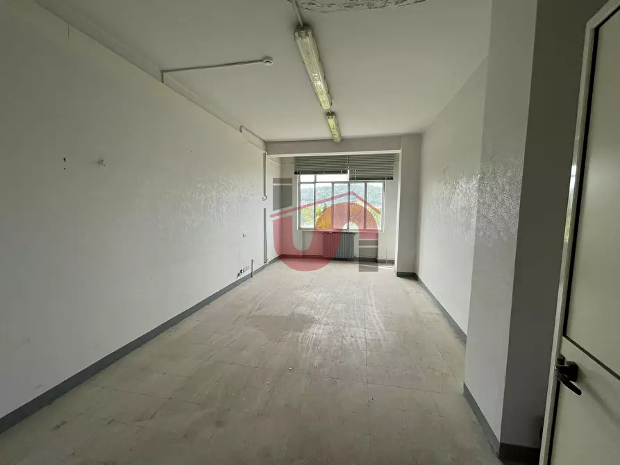 Immagine 43 di Ufficio in vendita  in Viale San Lorenzo (accanto alla Basilica della Madonna delle Grazie) a Benevento