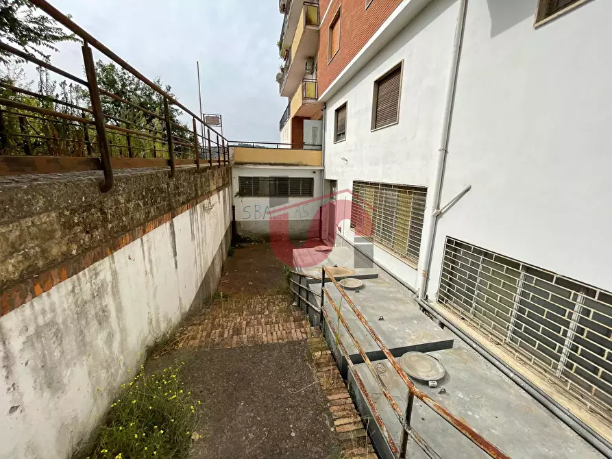 Immagine 57 di Ufficio in vendita  in Viale San Lorenzo (accanto alla Basilica della Madonna delle Grazie) a Benevento