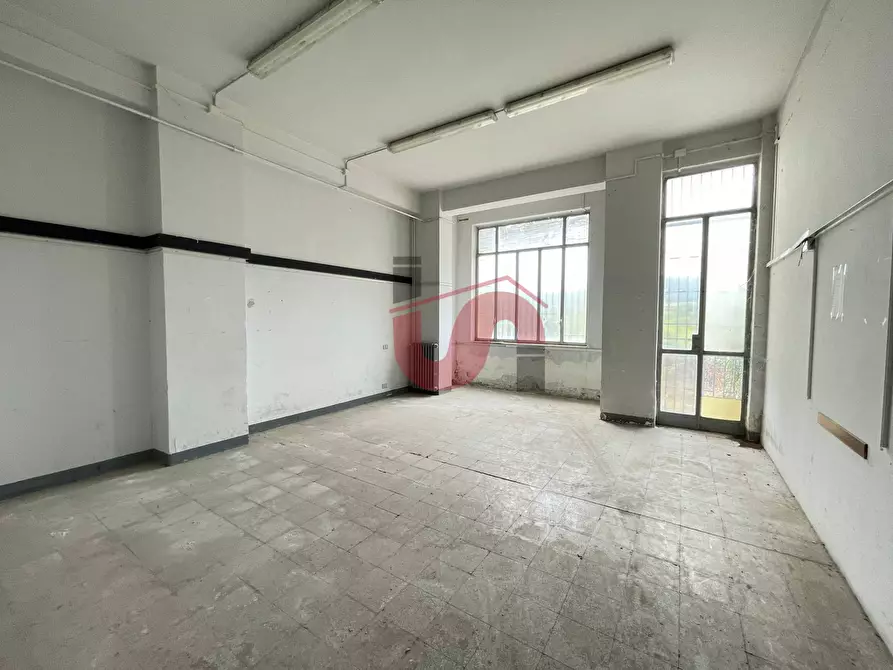 Immagine 64 di Ufficio in vendita  in Viale San Lorenzo (accanto alla Basilica della Madonna delle Grazie) a Benevento