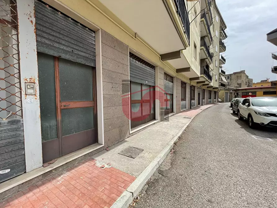 Immagine 4 di Locale commerciale in vendita  in Viale Principe di Napoli a Benevento