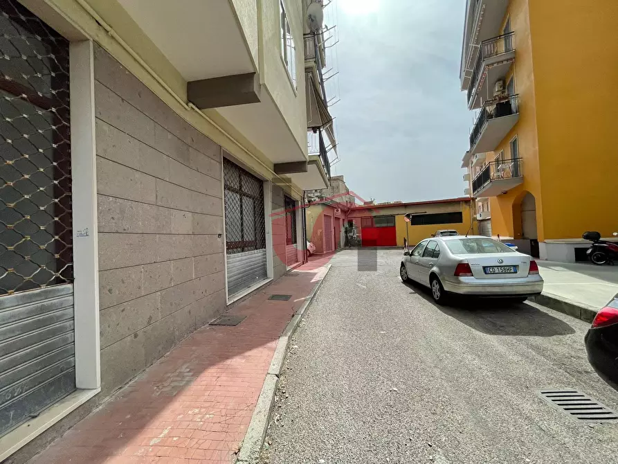 Immagine 8 di Locale commerciale in vendita  in Viale Principe di Napoli a Benevento