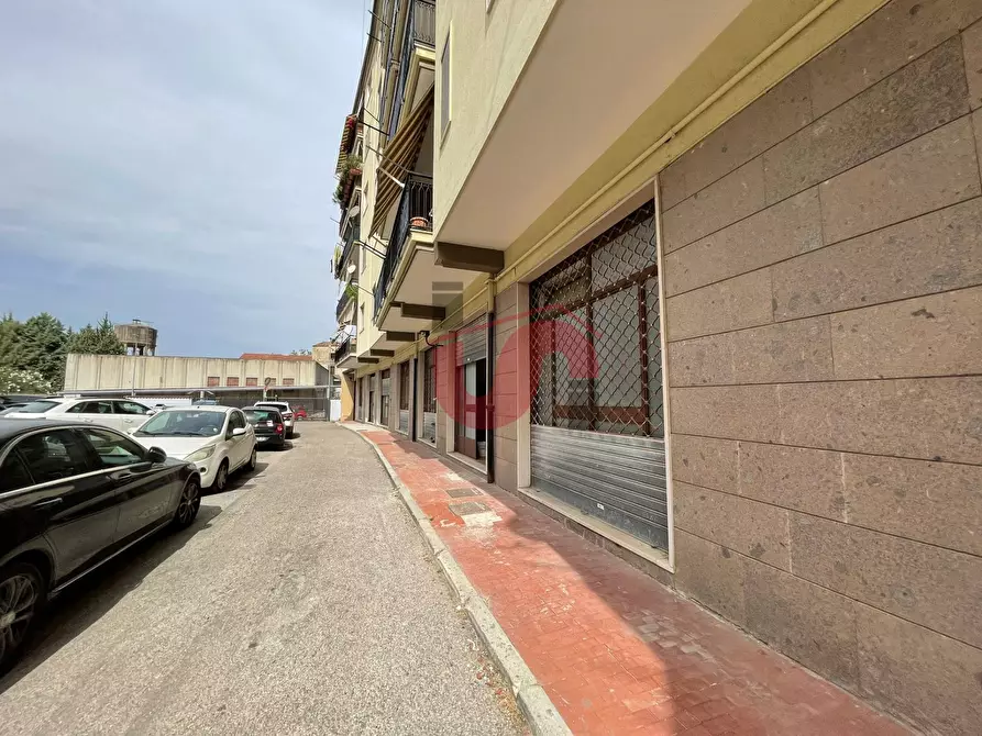 Immagine 9 di Locale commerciale in vendita  in Viale Principe di Napoli a Benevento