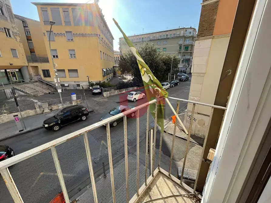 Immagine 25 di Ufficio in vendita  in Via Mario La Vipera a Benevento