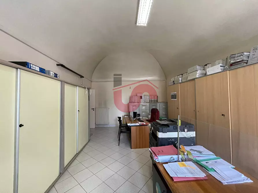 Immagine 39 di Ufficio in vendita  in Via Mario La Vipera a Benevento