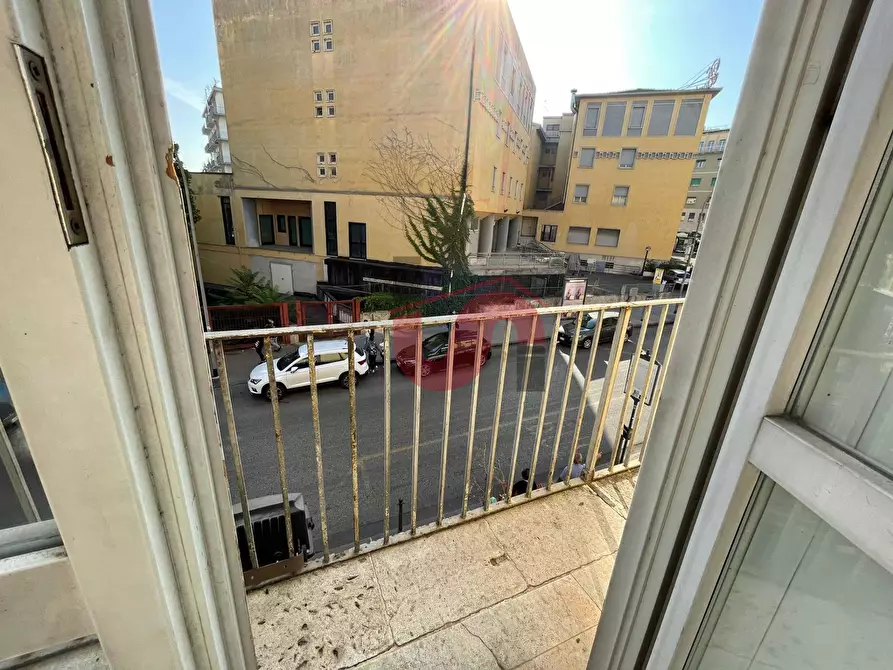 Immagine 42 di Ufficio in vendita  in Via Mario La Vipera a Benevento