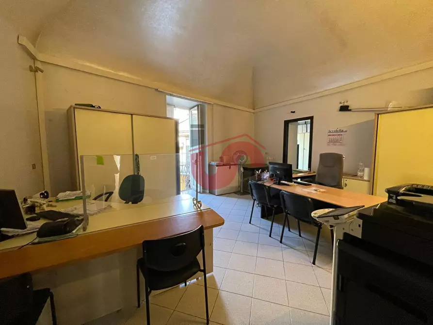 Immagine 53 di Ufficio in vendita  in Via Mario La Vipera a Benevento