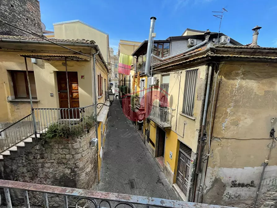 Immagine 55 di Ufficio in vendita  in Via Mario La Vipera a Benevento