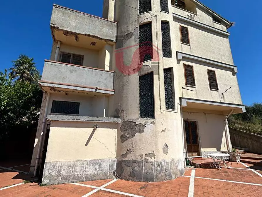 Immagine 1 di Villa in vendita  in Via Consortile Vitulanese snc a Apollosa