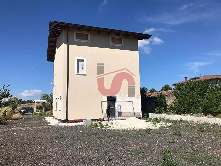 Immagine 3 di Casa indipendente in vendita  in Pietrelcina a Baselice
